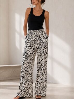 NWT WRAY Luna Abstract Print Wide Leg Pull-On Pants XS